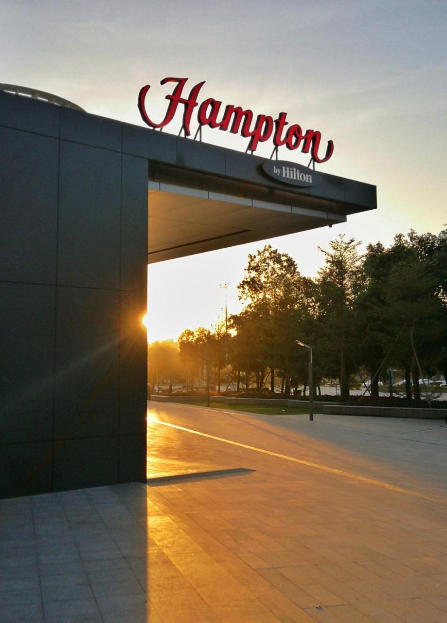 Hampton By Hilton Guangzhou Huadu Hotel Exterior foto